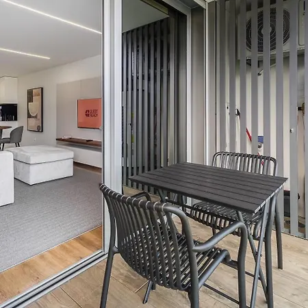 Guestready - And Pool Escape In Gaia * Madalena (Vila Nova de Gaia)