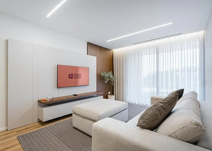 Guestready - And Pool Escape In Gaia * Vila Nova de Gaia